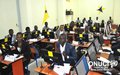 Club de la paix de l’Université Alassane Ouattara : des notions sur le VIH/SIDA, la rédaction journalistique, les droits humains, la réalisation photo/vidéo, l’élaboration de blogs et le graphisme inculqués aux étudiants par l’ONUCI (Bouaké, avril 2016)