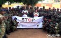 Les Forces Républicaines de Côte d’Ivoire disent non aux violences sexuelles à l’issue d’une séance de sensibilisation initiée par l’ONUCI et l’état-major des FRCI (Bondoukou, mai 2016)