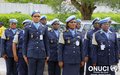 Cérémonie de remise de médailles : ces femmes policières ont fait le choix de servir sous la bannière des Nations Unies pour contribuer à l’instauration d’une paix durable en Côte d’Ivoire (Abidjan, avril 2016)