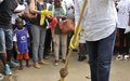 Celebration of International Volunteer Day: The Special Representative took part in a clean-up operation organized by UNOCI at the small market in Bromakote in Adjamé (Abidjan, December 2015)