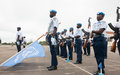 La Représentante spéciale décore des Casques bleus de l'unité de l'Aviation ghanéenne (GHAV 18)